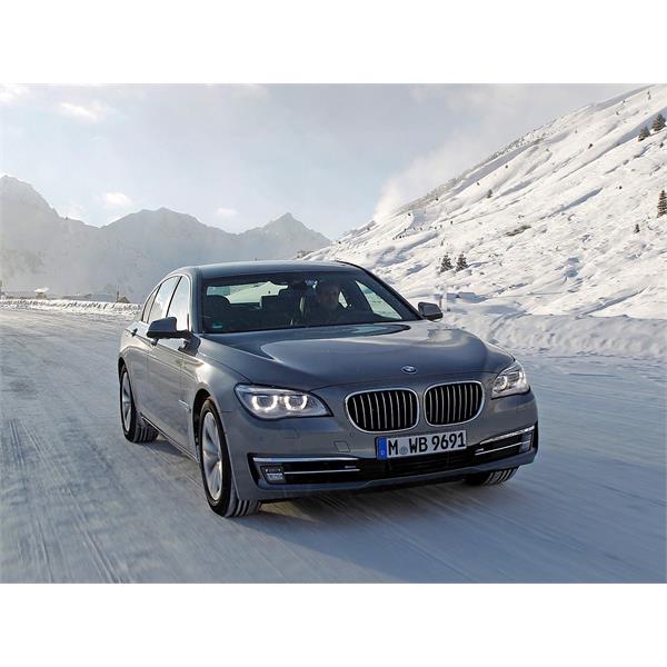 BMW 7 SERİSİ F01 F02 F03 F04 08-15 KAPUT SÜNGERİ - İZOLASYONU