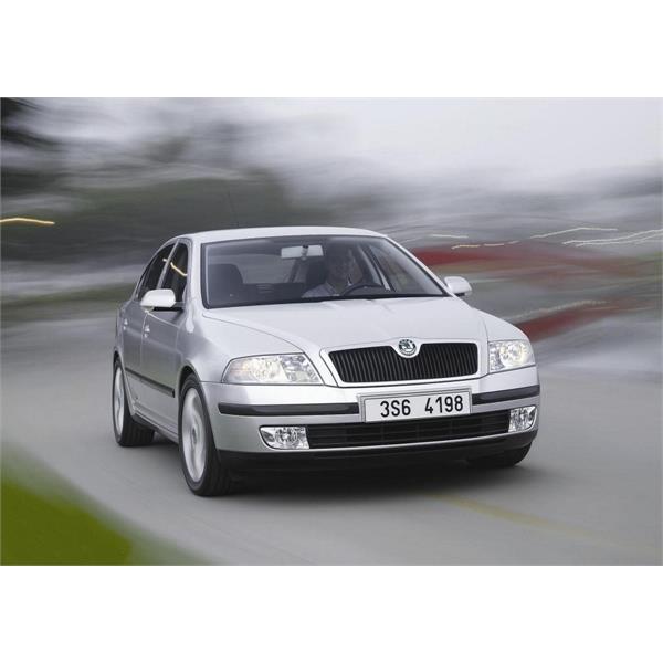 SKODA OCTAVİA A5 1Z 2004-2008 TAMPON ORTA IZGARA