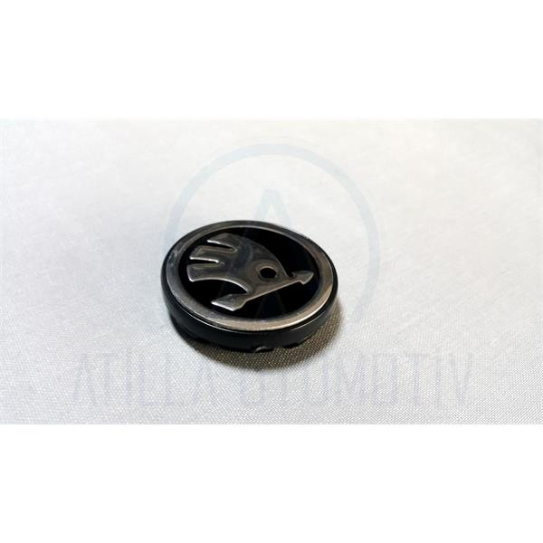 SKODA RAPİD 2012-2022 ÇELİK JANT GÖBEĞİ 55MM