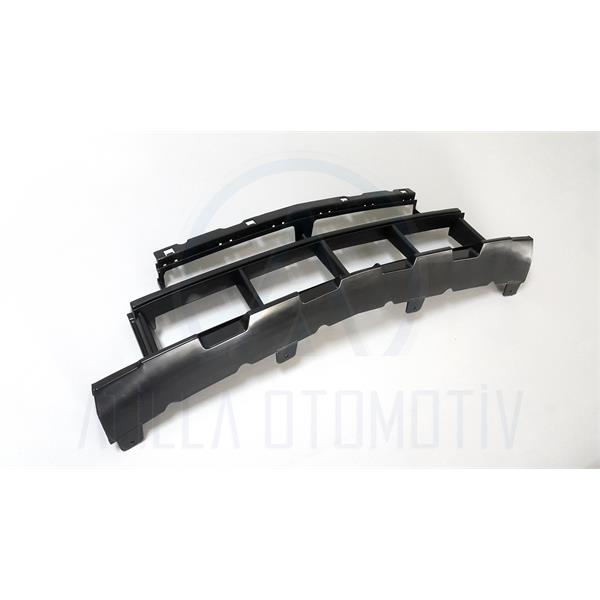MERCEDES A SERİSİ W176 AMG ÖN TAMPON ORTA IZGARA
