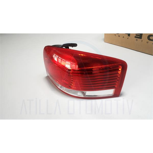 AUDİ A3 8P 2003-2008 3 KAPILI STOP LAMBASI SAĞ DEPO