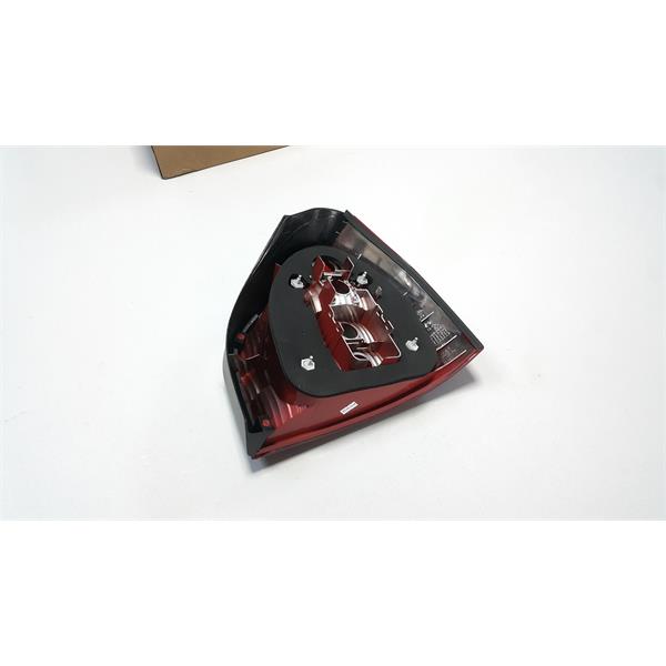 AUDİ A3 8L 2000-2003 STOP LAMBASI SOL DEPO