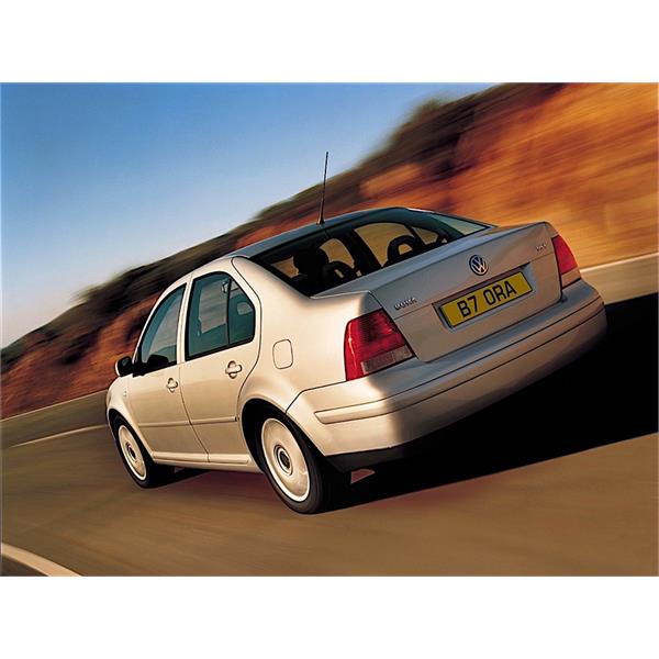 VW BORA 1J5 1999-2005 STOP LAMBASI SAĞ 1J5945096AB