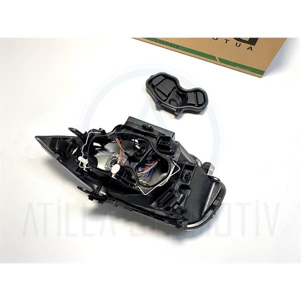 BMW 1 SERİSİ E87 E81 E88 03-13 HALOJEN ÖN FAR SAĞ DEPO