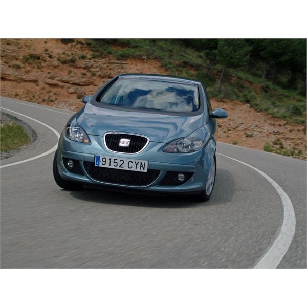 SEAT ALTEA 5P 2006-2013 ÖN FAR SİYAH SAĞ DEPO