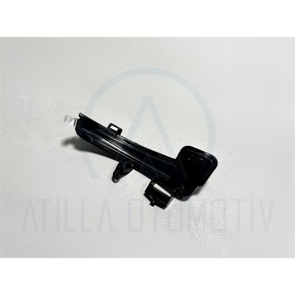 SKODA SUPERB 3V 2015-2023 AYNA SİNYALİ SAĞ 3V0949102
