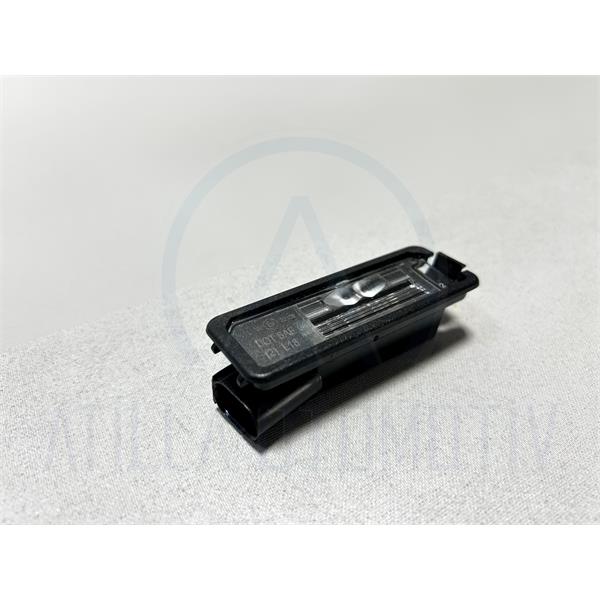1 x SEAT LEON MK3 5F 2013-2020 LED PLAKA LAMBASI ORİJİNAL