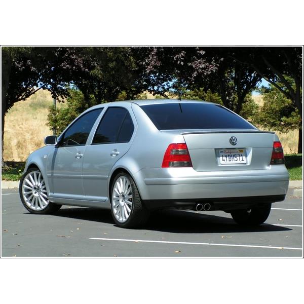 VW BORA 1999-2005 GLİ STOP LAMBA SETİ FÜME TAKIM