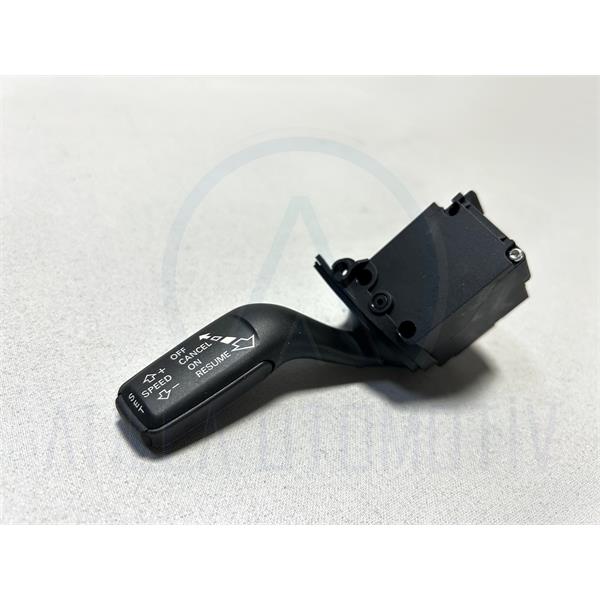 AUDİ A6 4F C6 2005-2011 SİNYAL KOLU HIZ SABİTLEYİCİLİ 4E0953521