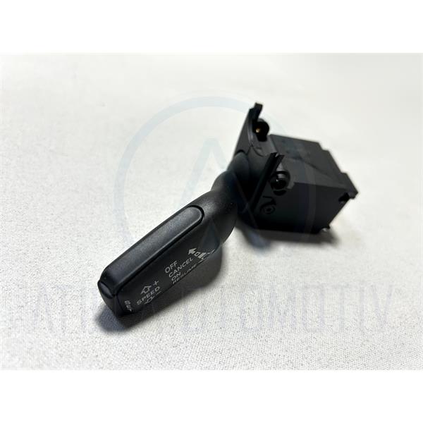 AUDİ A6 4F C6 2005-2011 SİNYAL KOLU HIZ SABİTLEYİCİLİ 4E0953521