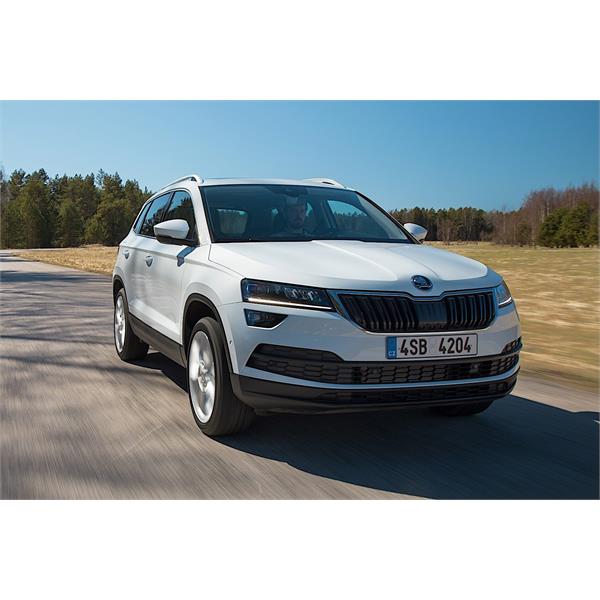 SKODA KAROQ 57A 2018-2026 ÖN PANJUR KROM ÇERÇEVE