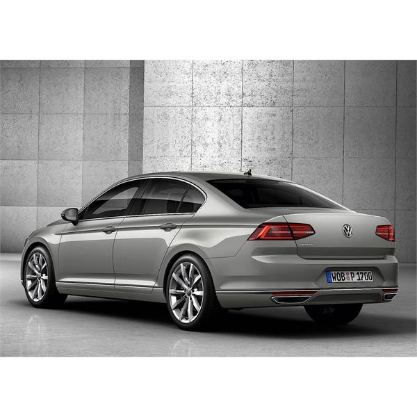 VW PASSAT B8 - B8,5 2015-2024 R-LİNE ARKA DİFÜZÖR SETİ