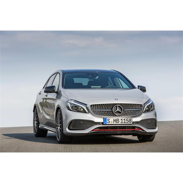 MERCEDES A SERİSİ W176 16-19 MAKYAJLI KASA ÖN FAR CAMI SOL