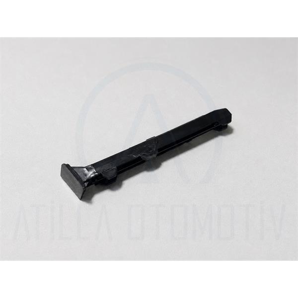 AUDİ A3 8V 2012-2016 ARKA TAMPON KİLİT BRAKETİ SOL ORİJİNAL