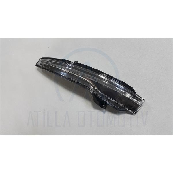 MERCEDES VİTO W447 2014-2019 LED AYNA SİNYALİ FÜME SAĞ