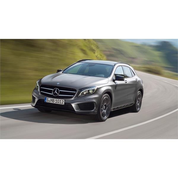MERCEDES GLA SERİSİ X156 ÖN SİLECEK TAKIMI 600MM / 475MM BOSCH