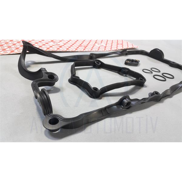 BMW X3 E83 N42 N46 KÜLBÜTÖR ÜST KAPAK CONTA ELRİNG
