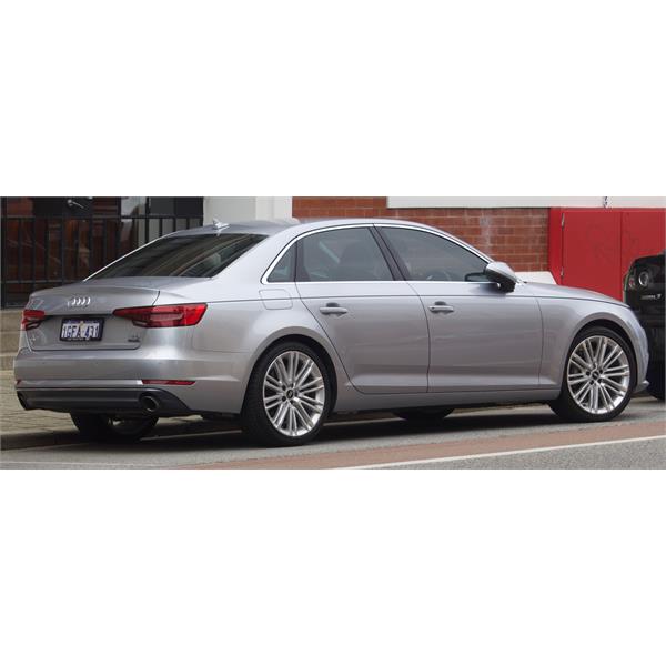 2 x AUDİ A4 8W B9 15-20 ARKA TAMPON REFLEKTÖRÜ TAKIM ORİJİNAL