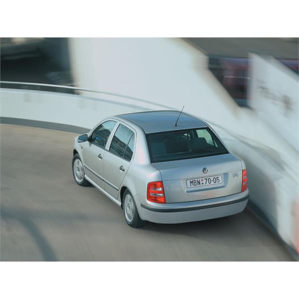 2 x SKODA FABİA MK1 COMBİ / SEDAN STOP LAMBA SETİ ORİJİNAL