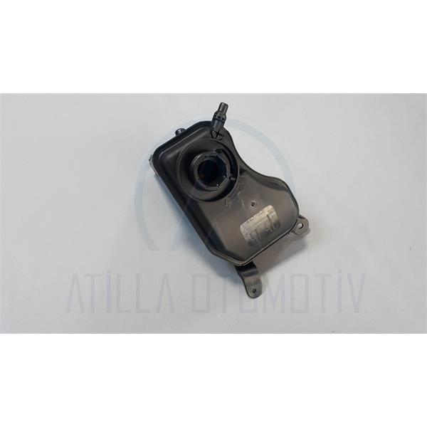 BMW Z4 E89 2009-2015 20i 28i RADYATÖR YEDEK SU DEPOSU BENZİNLİ