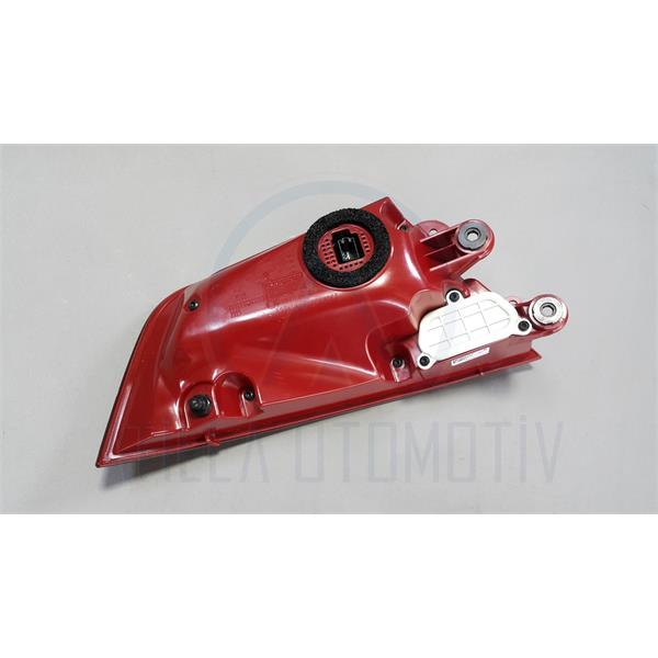 AUDİ A7 4G 2011-2014 STOP LAMBASI SAĞ ULO