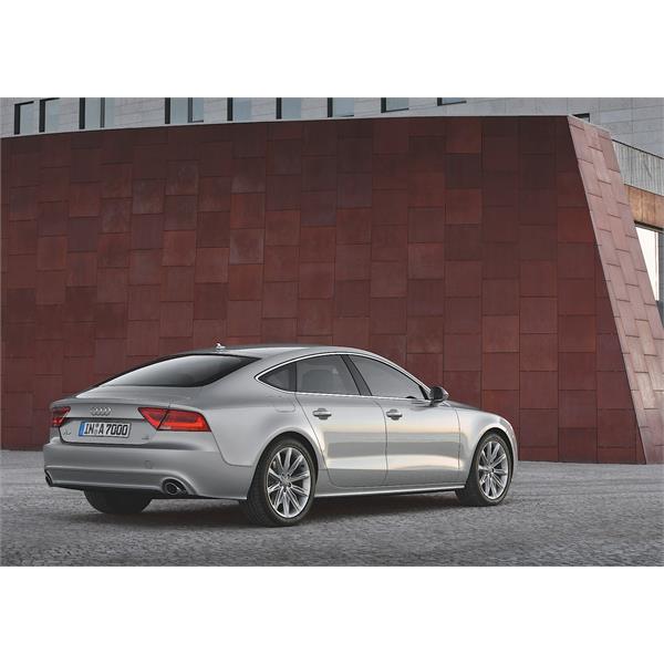 AUDİ A7 4G 2011-2014 STOP LAMBASI SAĞ ULO